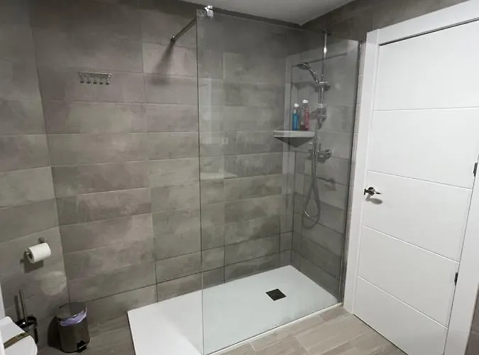 America Premium * סיירה נבדה